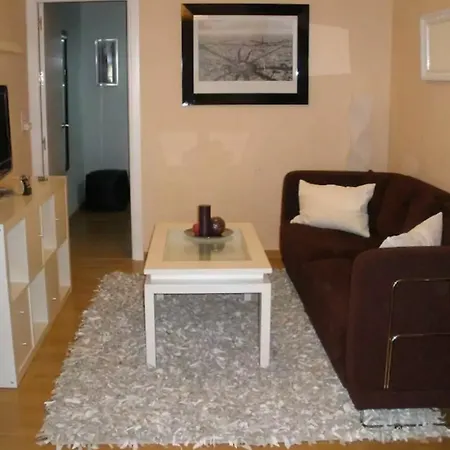 Flor House 104125 By Mo Apartament